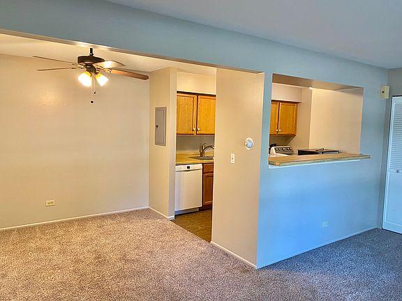 4th image of 1190 E Candlenut Ln