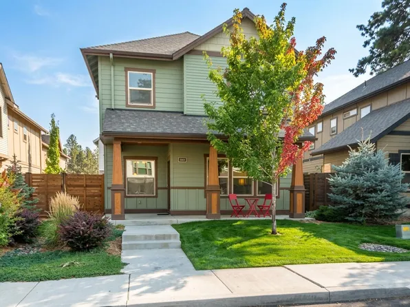 20527 Stanford Pl, Bend, OR 97702