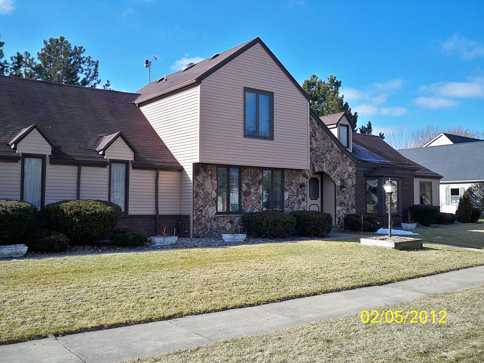 1st image of 5333 Shoreham Pl SE