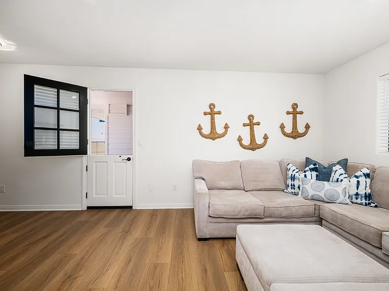 117 Marine Ave #A — Photo 18