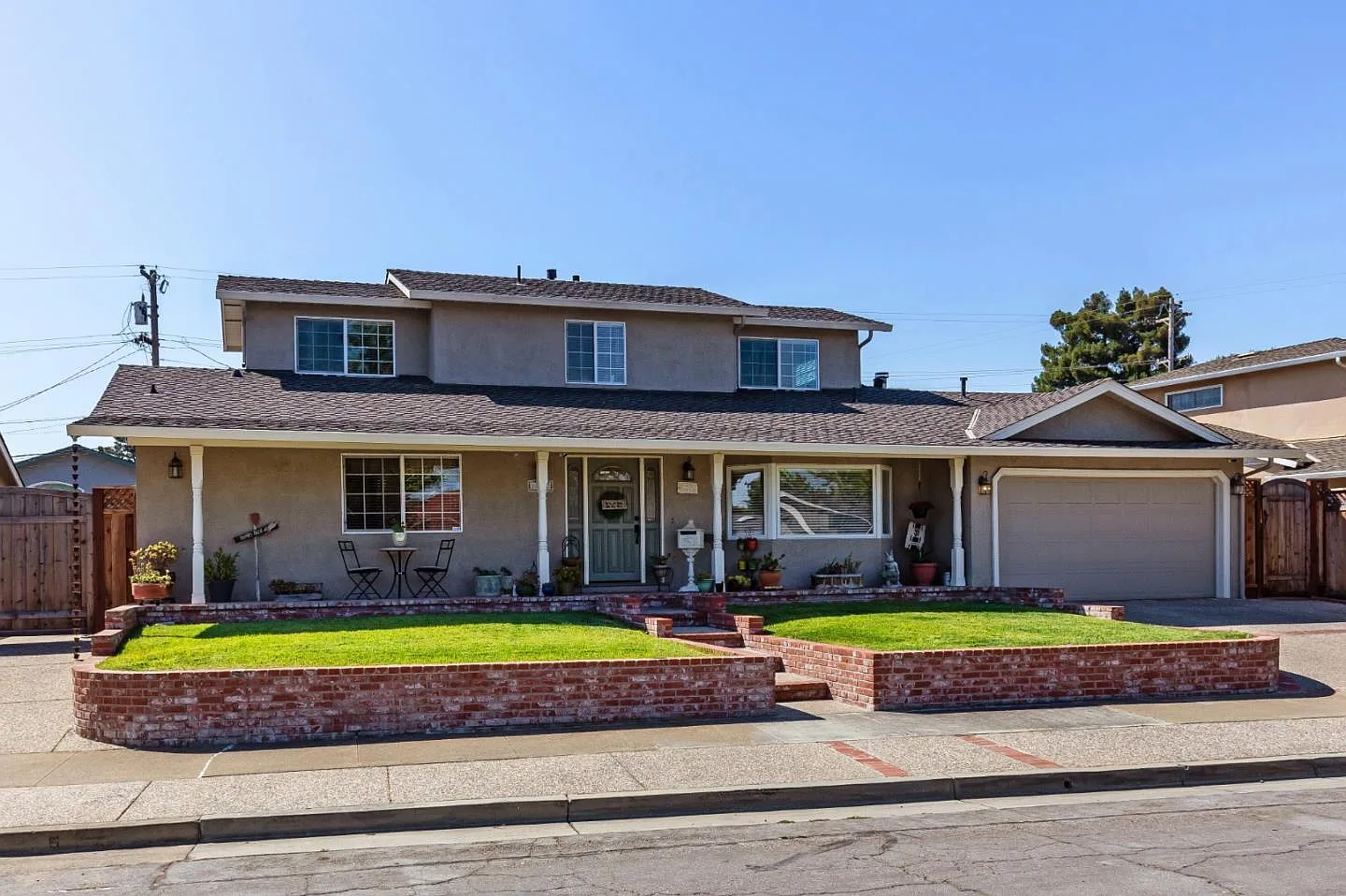 10520 Davison Ave photo 1