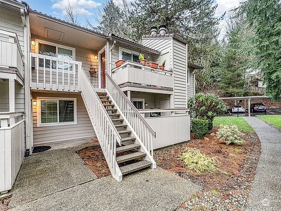 3rd image of 14200 NE 171st Street #C208