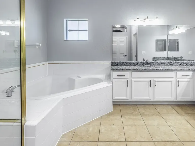 2601 Bimini Bay Cres — Photo 5