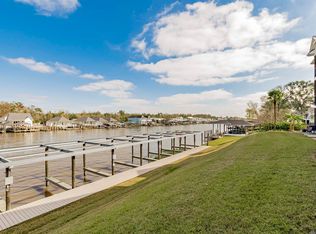 12386 River Highlands Dr UNIT B, Saint Amant, LA 70774