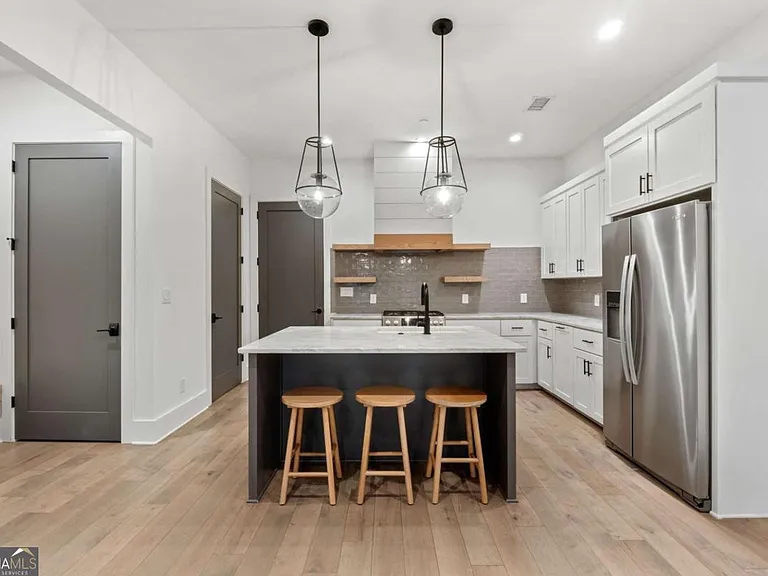 510 Heatherden Ave #E202-C — Photo 9