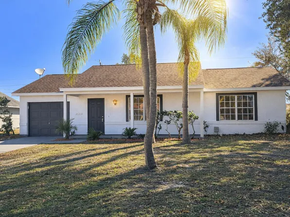 2561 SE Charleston Drive, Port St Lucie, FL 34952