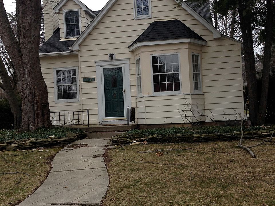 1st image of 33924 Macomb Ave