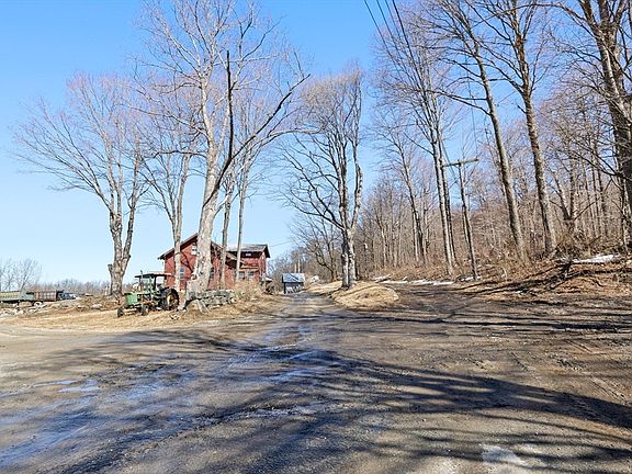 5th image of 22-25 Macomber Rd