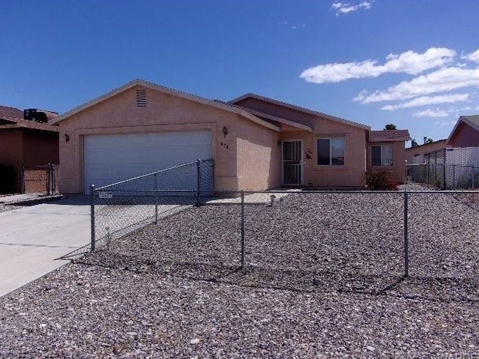 1st image of 670 Roadrunner Dr