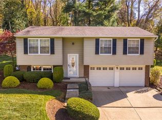 5967 McPherson Ave, Bethel Park, PA