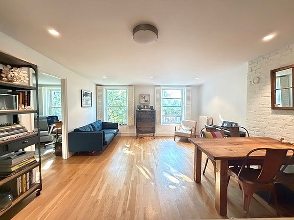 2nd image of 417 Clinton St APT 5