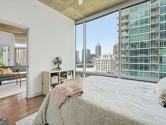 3rd image of 923 Peachtree St NE Unit 1328