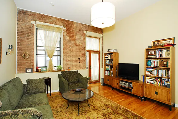 Sold by Brian David Realtors | media 31