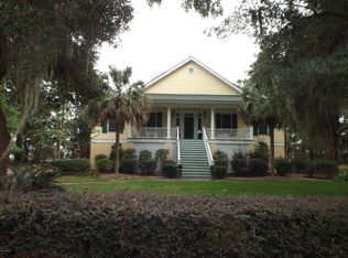 340 Fripp Point Rd, St Helena Is, SC 29920