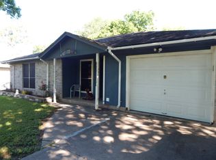 721 E Plum St, Angleton, TX 77515