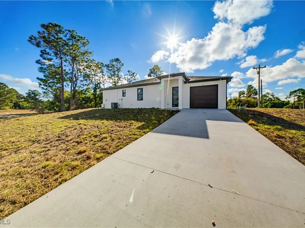 701-703 Homestead Rd S, Lehigh Acres, FL 33974