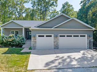 5065 Fox Bridge Rd, Pacific, MO 63069