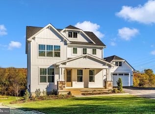 7 Fox Rock Dr, Myersville, MD 21773