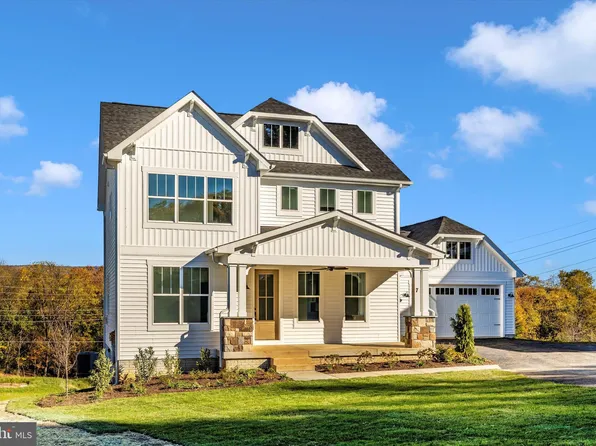7 Fox Rock Dr, Myersville, MD 21773