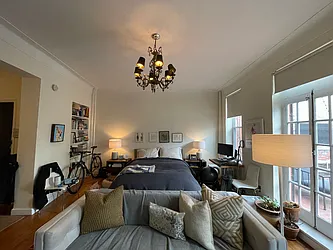 Rented by Brown Harris Stevens