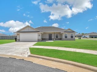 1013 Avalon Ct, Altus, OK 73521