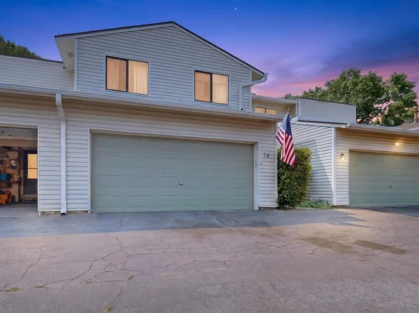 28 Westlake Dr NE, Albuquerque, NM 87112