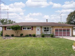 303 Fernwood Dr, Brookville, OH 45309