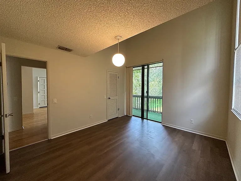 2050 San Marcos Dr SE #215 — Photo 11