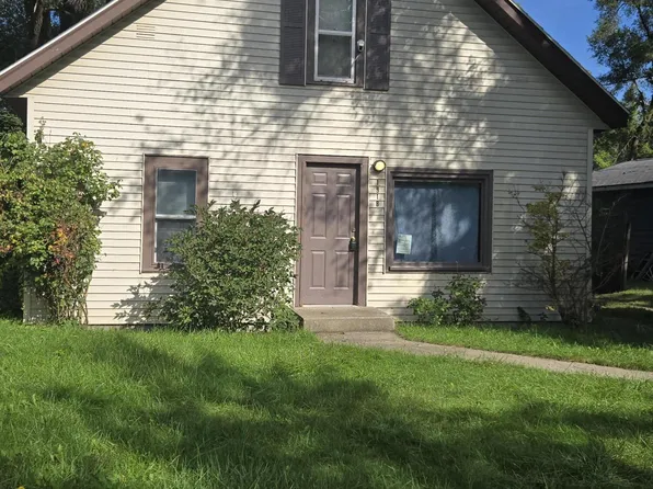1918 Franklin St, Muskegon, MI 49441