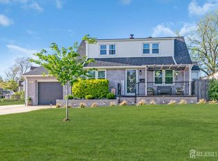 1 Highview Rd, East Brunswick, NJ 08816