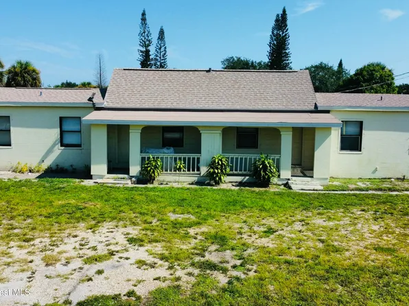 2106 Henry St NE, Palm Bay, FL 32905