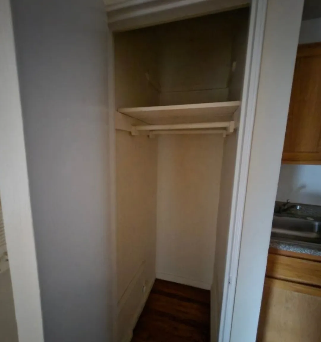 Studio, 600 sqft, $1,950 — Photo 4