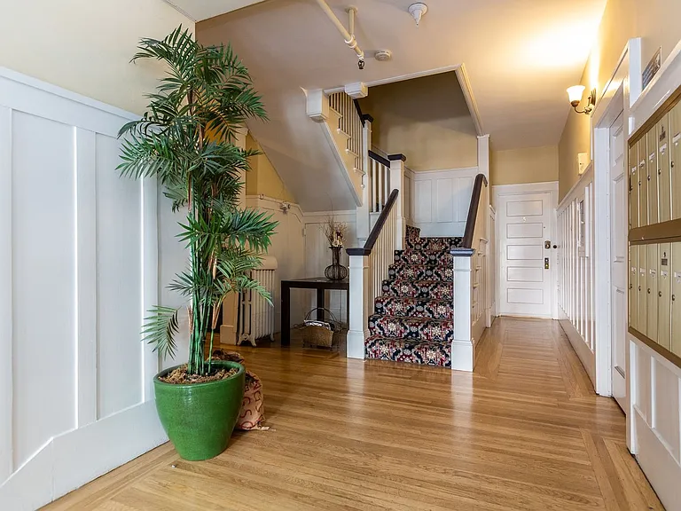 1155 Leavenworth St #5 — Photo 12