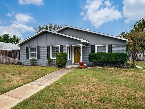2nd image of 4717 Branch Hollow Dr