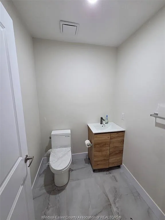 2 bed, 2.5 bath, 1200 sqft, $2,295 — Photo 4