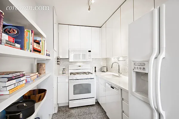 Sold by Corcoran | media 10