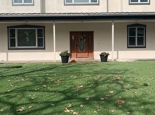 2021 Gabaldon Dr NW, Albuquerque, NM 87104