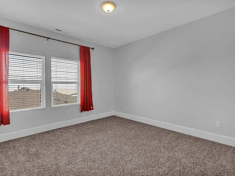 910 S Pace Pl — Photo 26