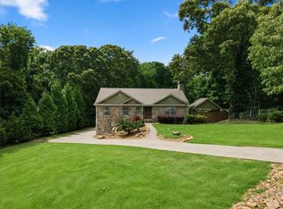 6610 Jessie Cir, Flowery Branch, GA 30542