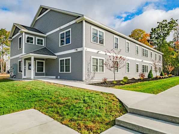 8 Friendly Way, Bridgton, ME