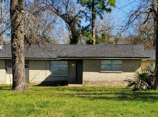 205 Didlake Rd, Huntsville, TX 77340