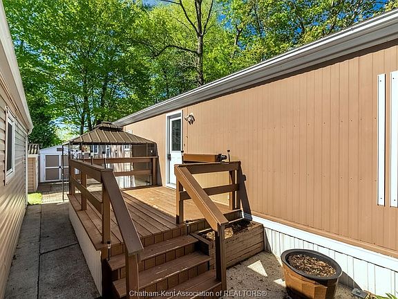 3rd image of 29338 Jane Rd #38
