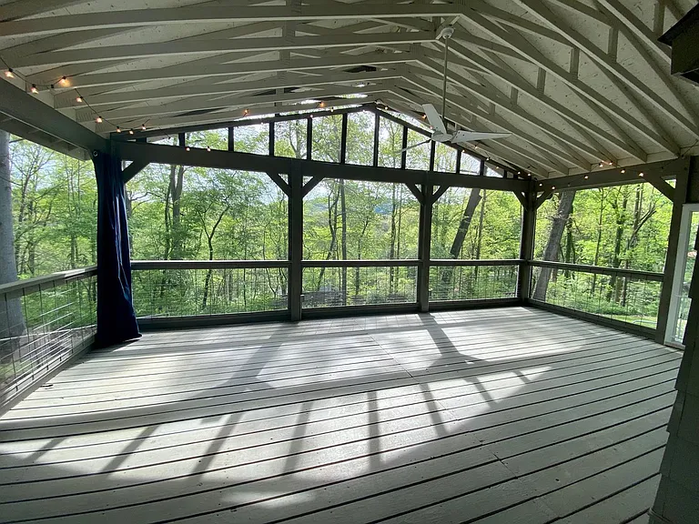 50 Ferncliff Dr — Photo 20