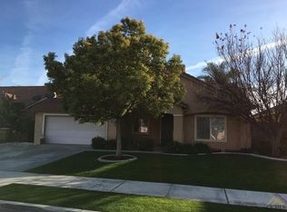 11411 Valley Forge Way, Bakersfield, CA 93312