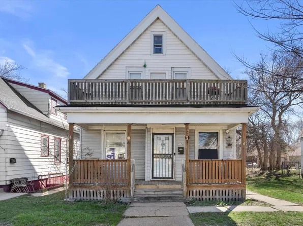 3834 North Port Washington AVENUE #A, Milwaukee, WI 53212