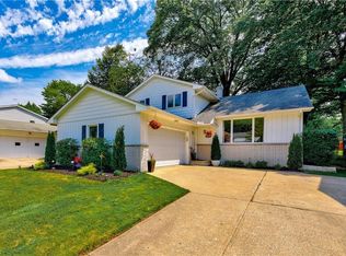 4796 Geraldine Rd, Richmond Heights, OH 44143