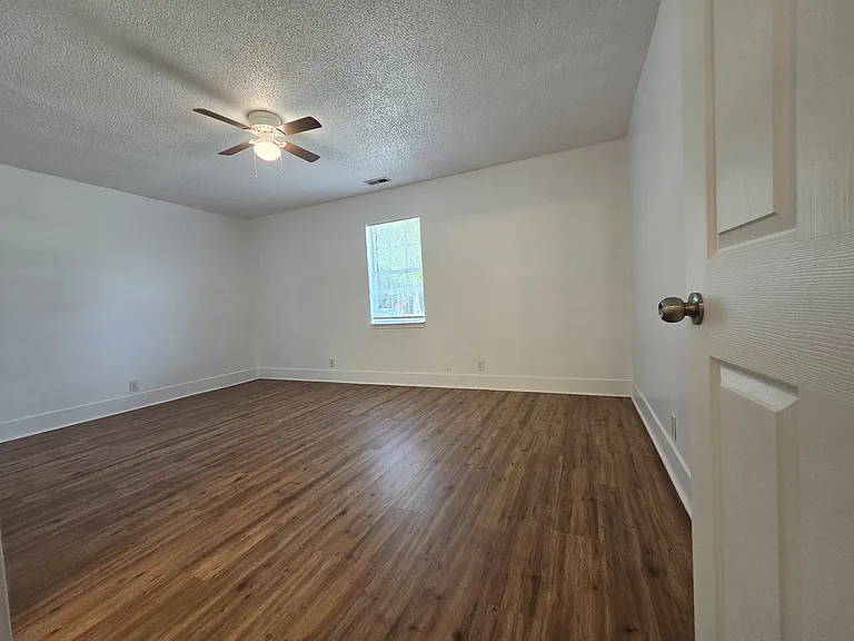1036 Jessamine Trl — Photo 9