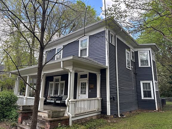 2nd image of 367 Oakdale Rd NE