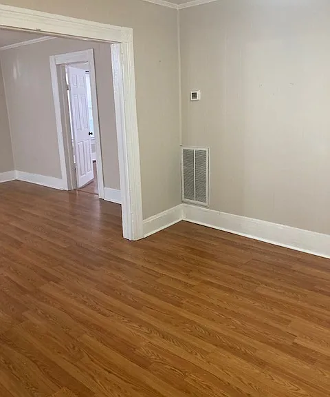 118 N Maple St — Photo 21
