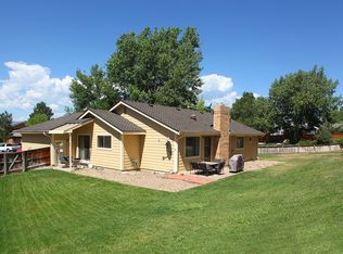 527 Fox Hunt Cir, Highlands Ranch, CO 80126